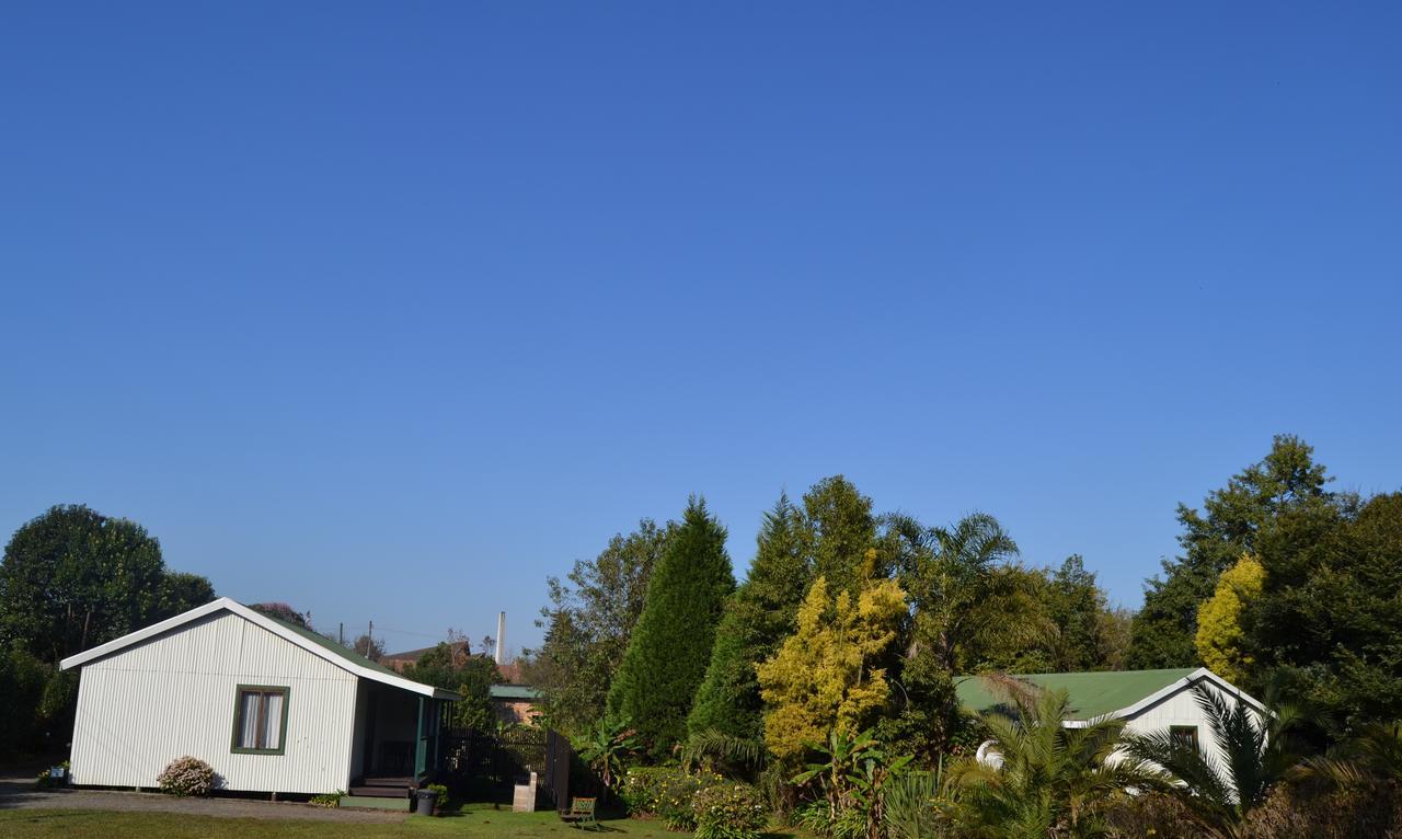 Log Cabin & Settlers Village Graskop Exterior photo